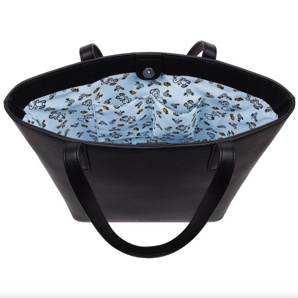 Danielle Nicole Peanuts Snoopy Tote Bag with Doghouse Cardholder - Picture 7 of 10